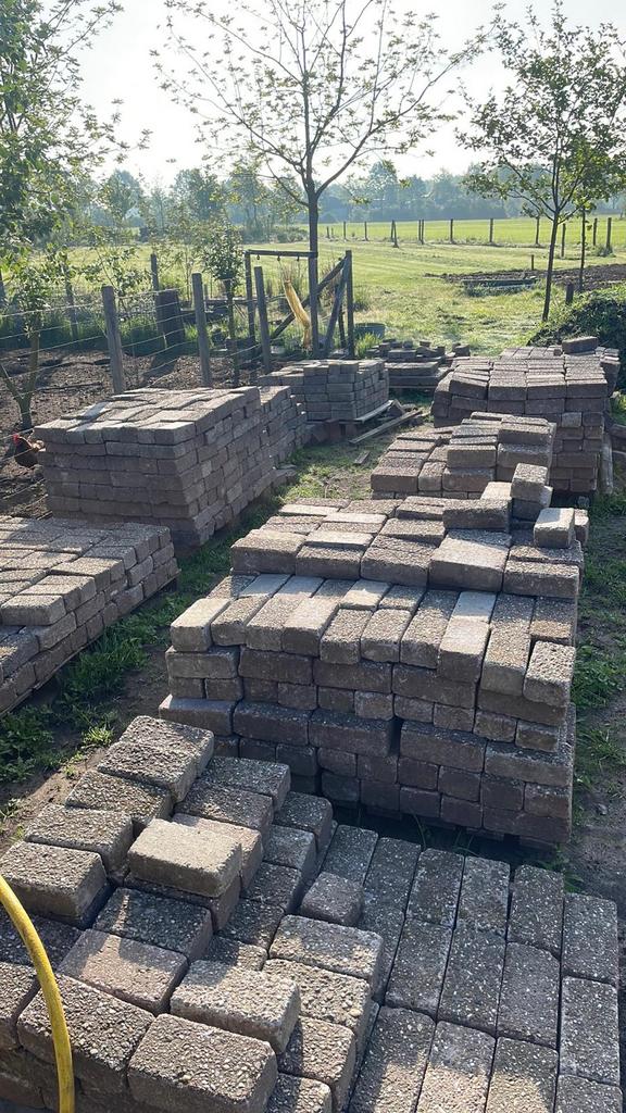 Betonklinkers gratis, Ophalen, Zo goed als nieuw, Beton, Klinkers