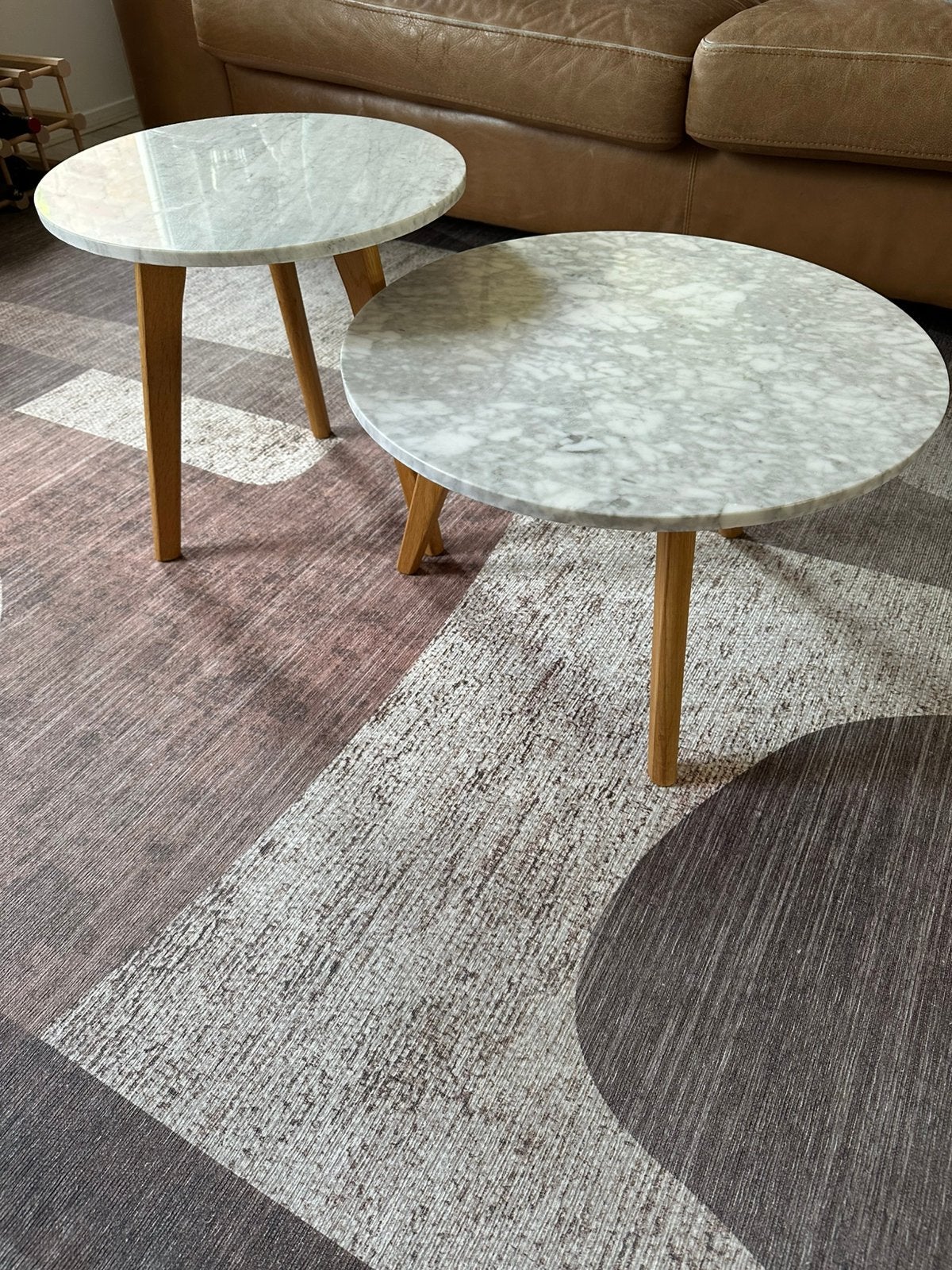 Twee marmeren salontafels Zuiver, Ophalen, Zo goed als nieuw, Rond, 50 tot 100 cm