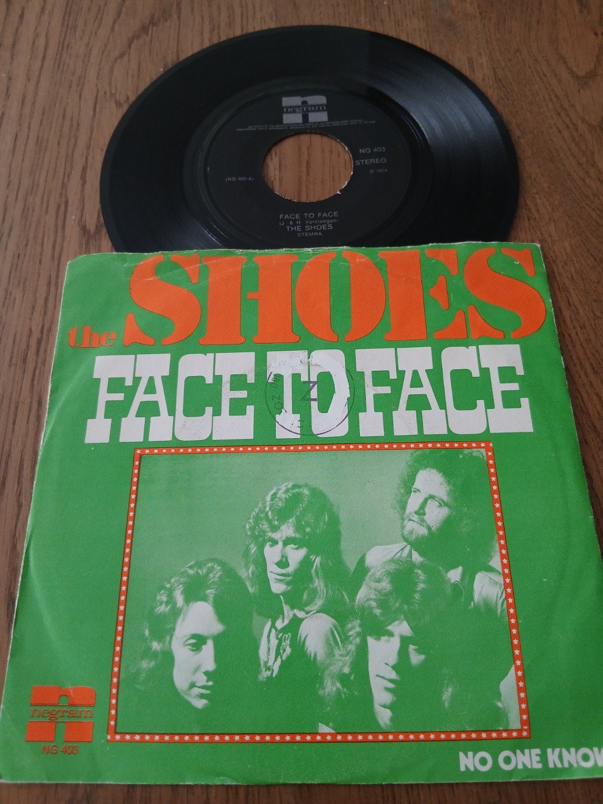 VINYL SINGLE    THE SHOES  1974, Cd's en Dvd's, Vinyl | Pop, Verzenden, Zo goed als nieuw, K-pop