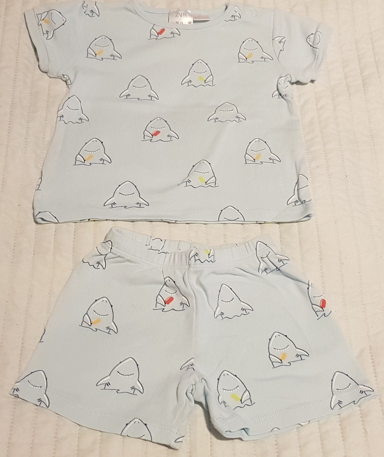 Zara haai pyjama setje baby kleding maat 86 broek blauw, Kinderen en Baby's, Nacht- of Onderkleding, Verzenden, Zo goed als nieuw