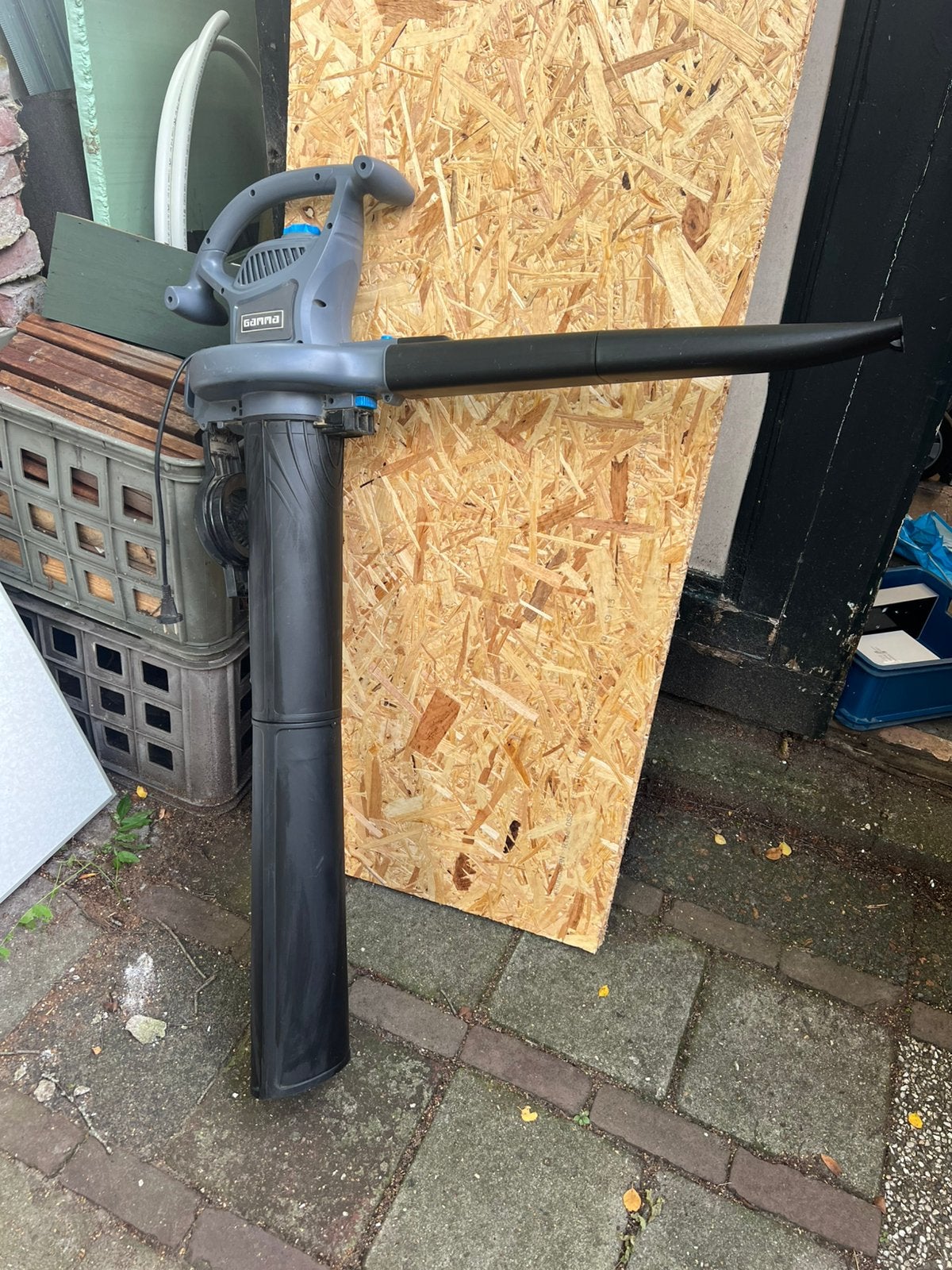 Bladblazer, Ophalen, Zo goed als nieuw