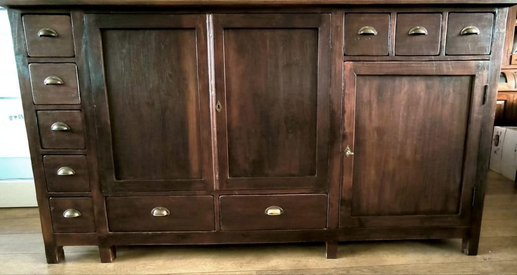 Koloniaal teakhouten dressoir met "verborgen" tv ruimte, Huis en Inrichting, Kasten | Dressoirs, Ophalen, Gebruikt, 25 tot 50 cm