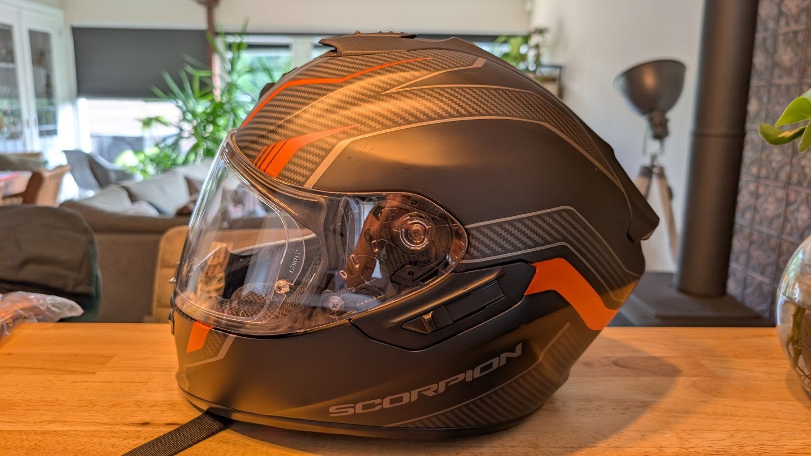 Foto 3 van Scorpion Exo-1400 Air Fortuna motorhelm - Zo goed als nieuw