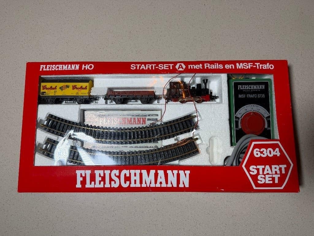 Fleischmann HO Startset 6304 met Rails en MSF-Trafo, Hobby en Vrije tijd, Treinset, Gelijkstroom, Fleischmann, Ophalen of Verzenden