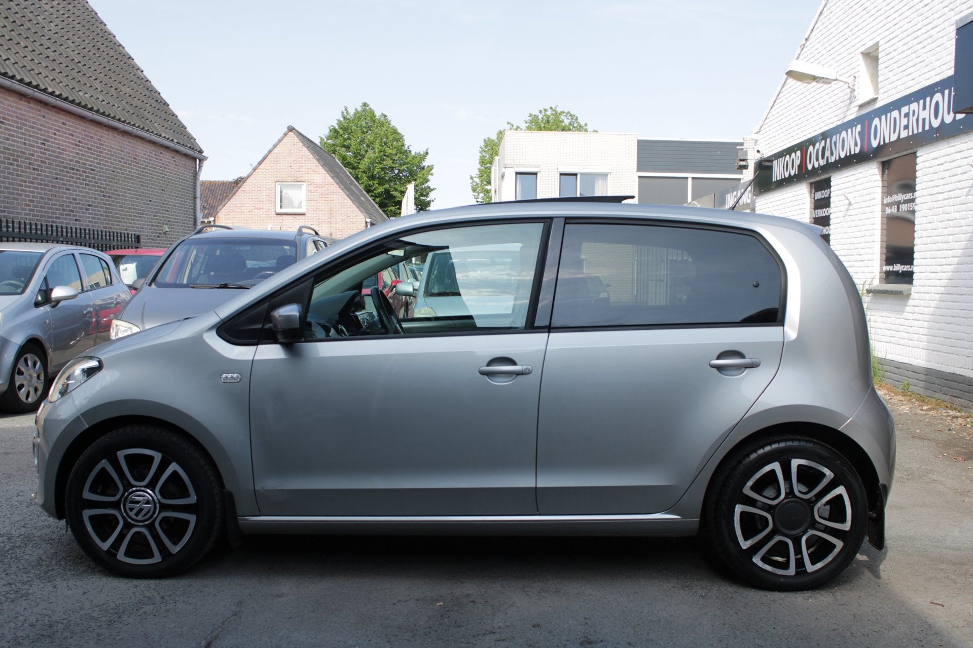 Volkswagen Up! 1.0 high up! BlueMotion | Pano | Airco |Cruis, Auto's, Voorwielaandrijving, Euro 5, Stof, Gebruikt