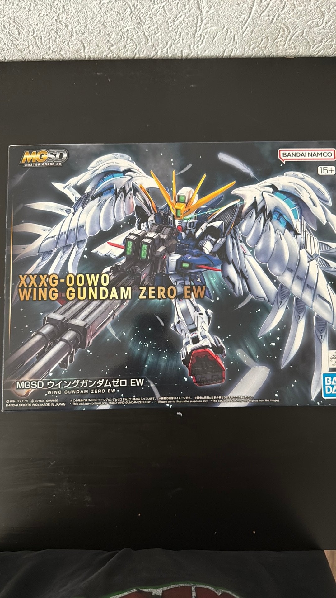 MGSD Gundam Wing Zero EW + Action Base, Ophalen of Verzenden, Zo goed als nieuw, 1:35 tot 1:50, Figuur of Figuren