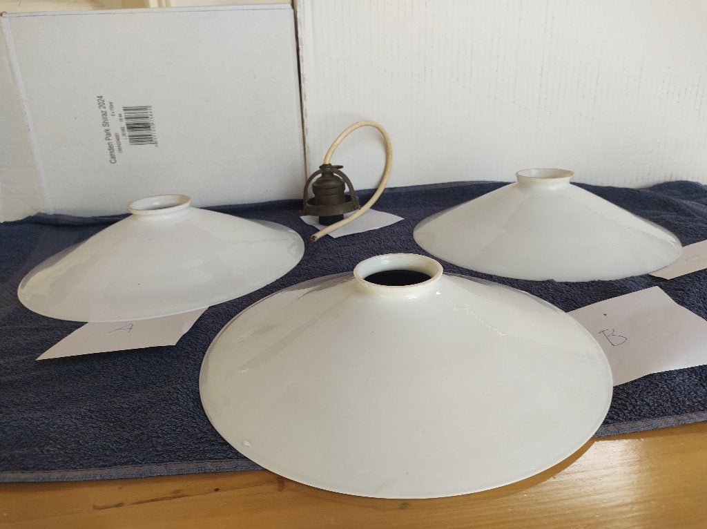 Lampenkappen wit glas, Gebruikt, Wit, Rond, Ophalen of Verzenden