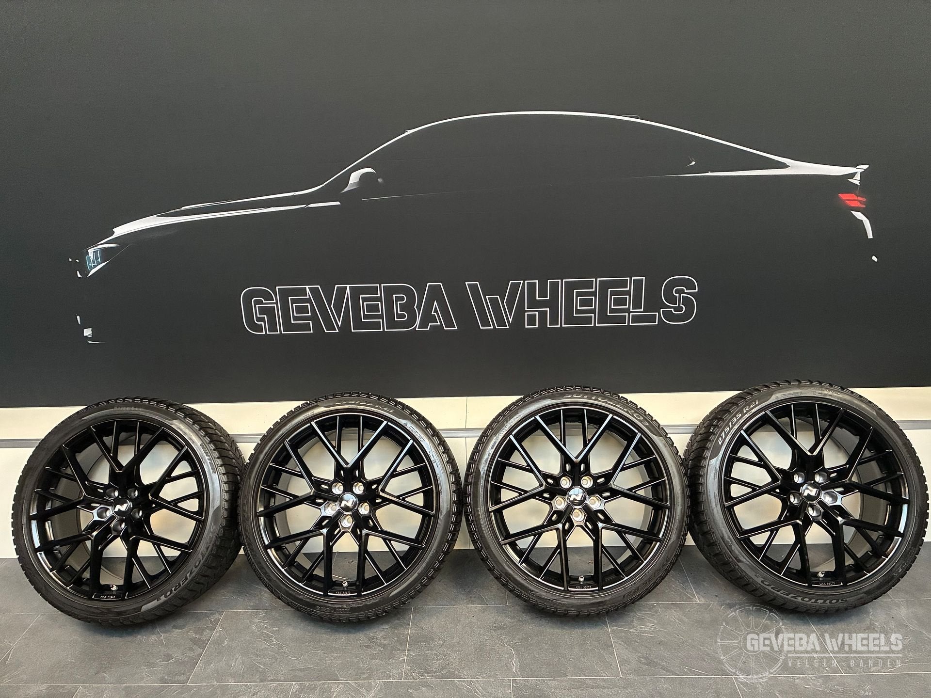 21” Hyundai Ioniq 5 N velgen + winterbanden NIEUW 5x114.3, Auto-onderdelen, Gebruikt, -, 275 mm, -