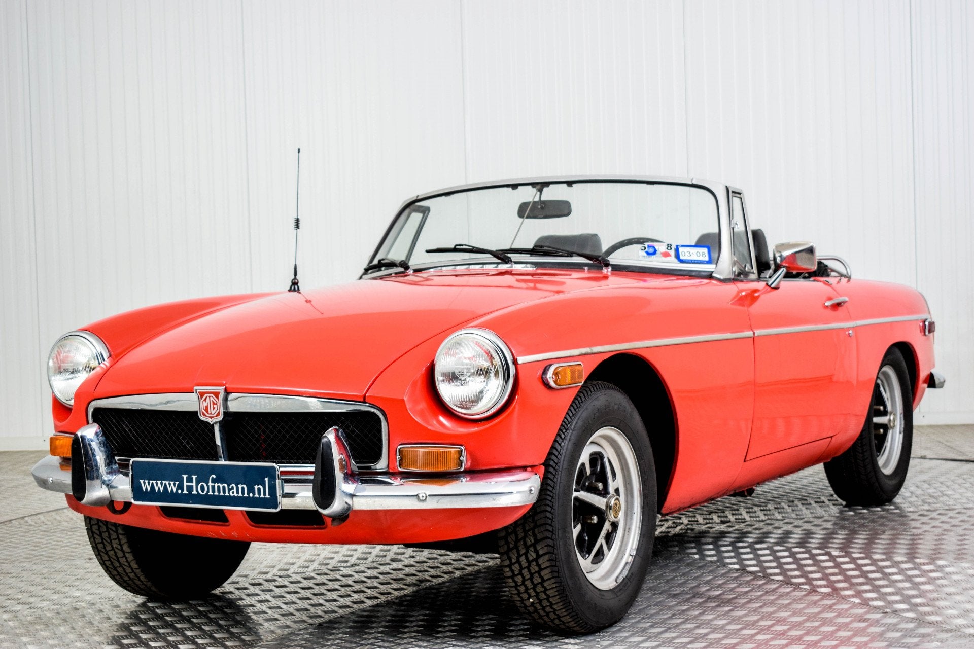 MG B MGB Roadster 1.8 (bj 1974), foto 12