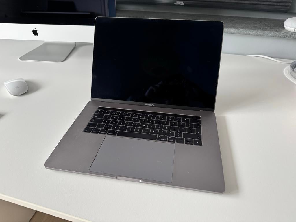 MacBook Pro 15" (2016) - i7, 16GB RAM, Computers en Software, Apple Macbooks, Gebruikt, MacBook Pro, 15 inch, 2 tot 3 Ghz, 512 GB