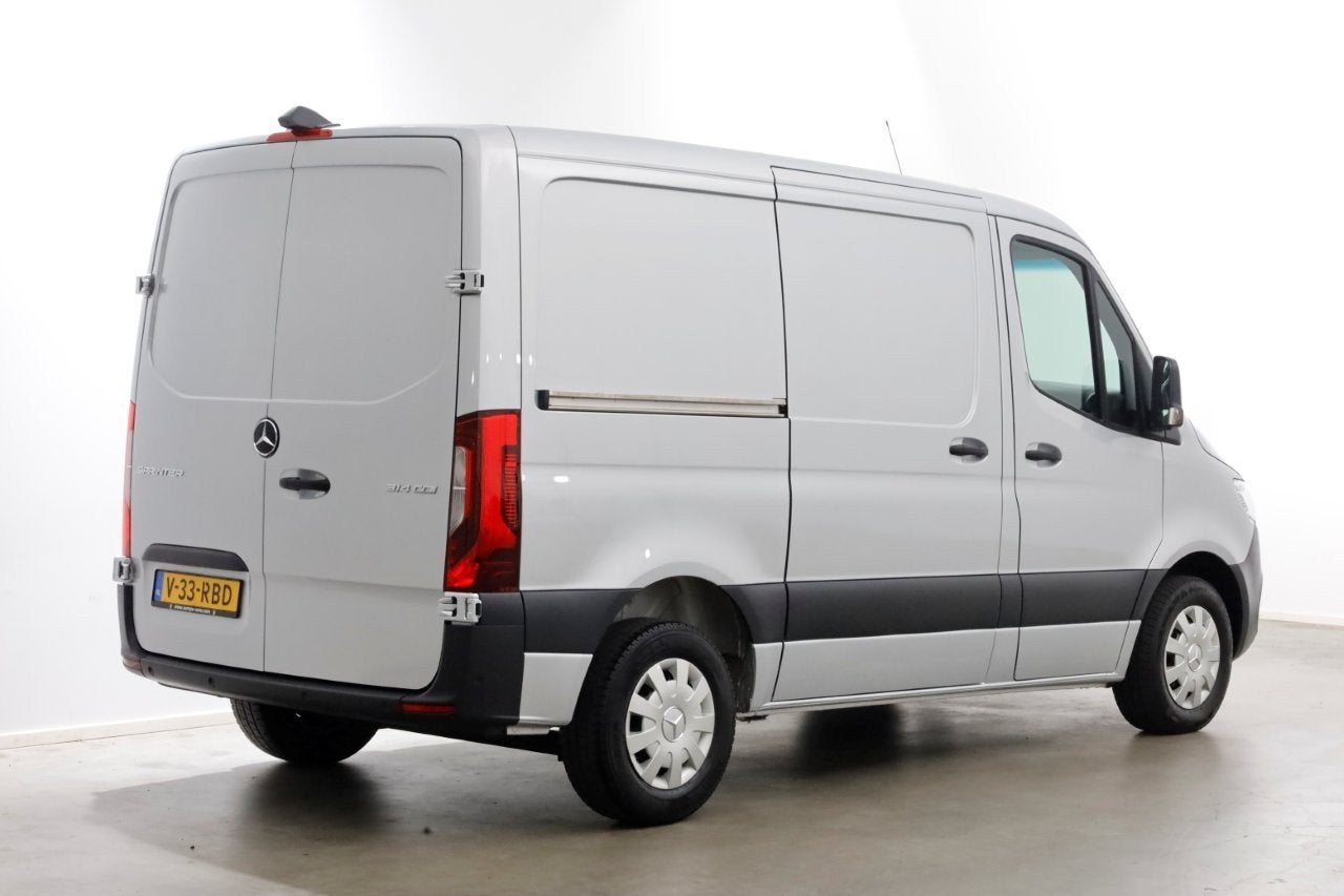Mercedes-Benz Sprinter 314 CDI 143pk E6 9G Automaat L1H1 LED, Auto's, Bestelauto's, Gebruikt, Euro 6, Bedrijf, Diesel