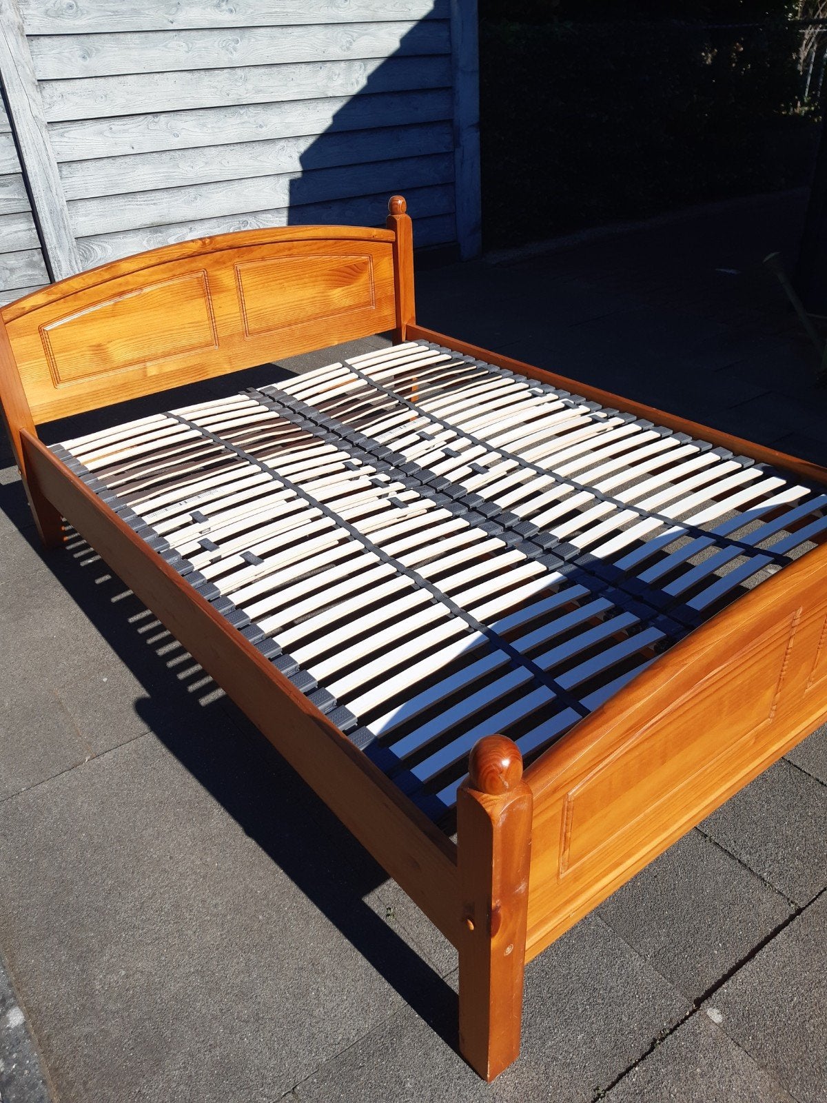2 persoons bed, Ophalen, Tweepersoons, Hout, 140 cm