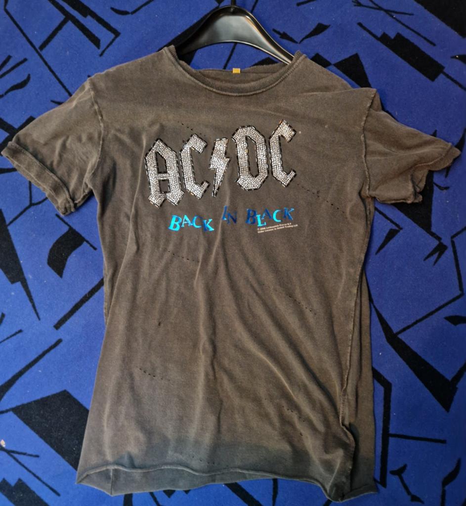 AC/DC amplified shirt uit 2006 maat M, Kleding | Heren, T-shirts, Ophalen of Verzenden, Nieuw, Zwart