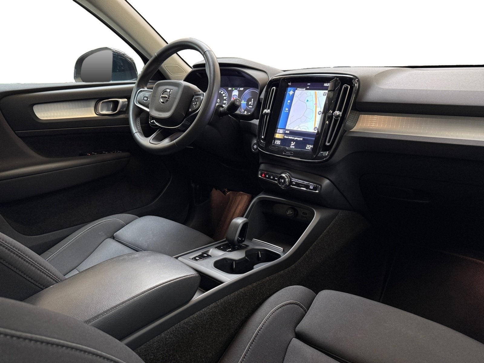 Volvo XC40 1.5 T4 Recharge Inscription Expression I Adaptive, Auto's, Volvo, Stof, Blauw, Bedrijf, Hybride Elektrisch/Benzine
