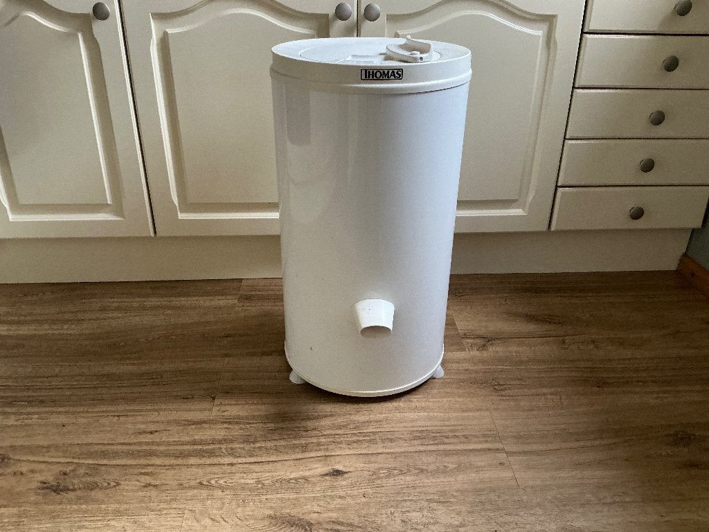 CENTRIFUGE    THOMAS, Ophalen, Gebruikt, Minder dan 85 cm, 4 tot 6 kg