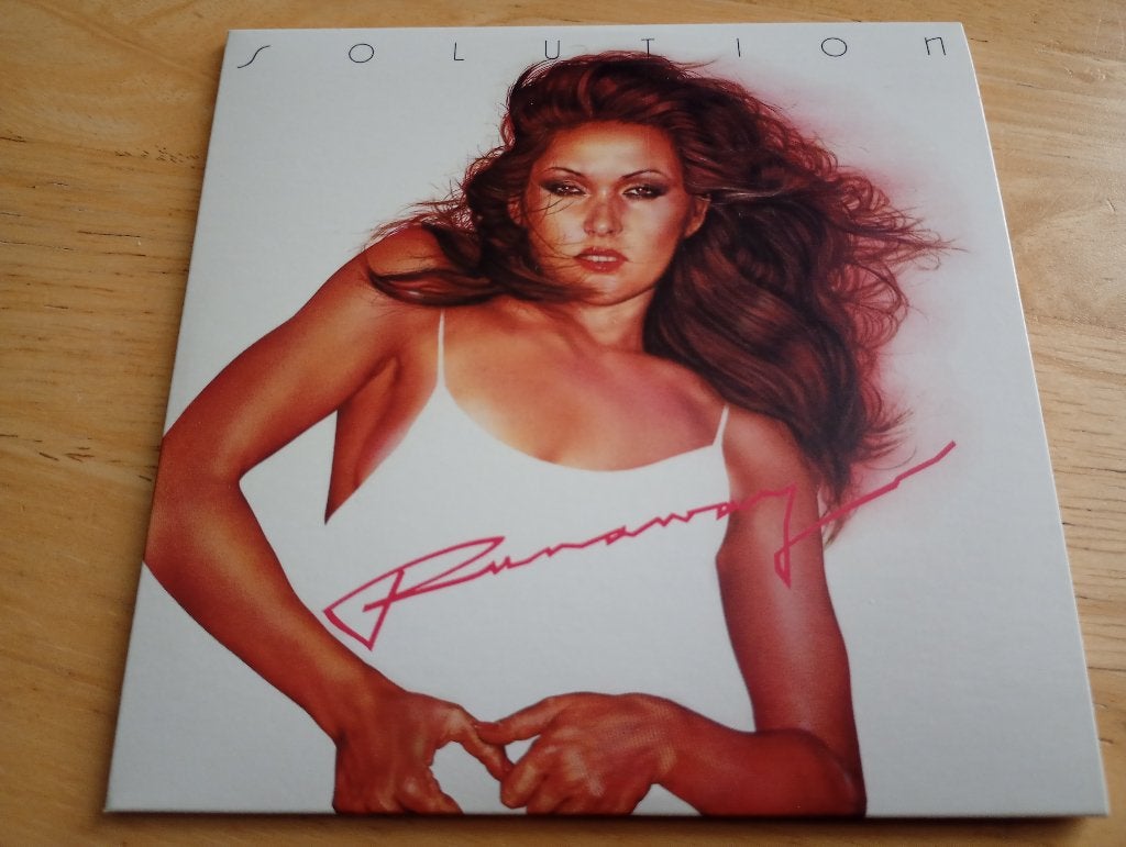 CD Solution - Runaway + 2 extra tracks, Verzenden, Zo goed als nieuw, Poprock
