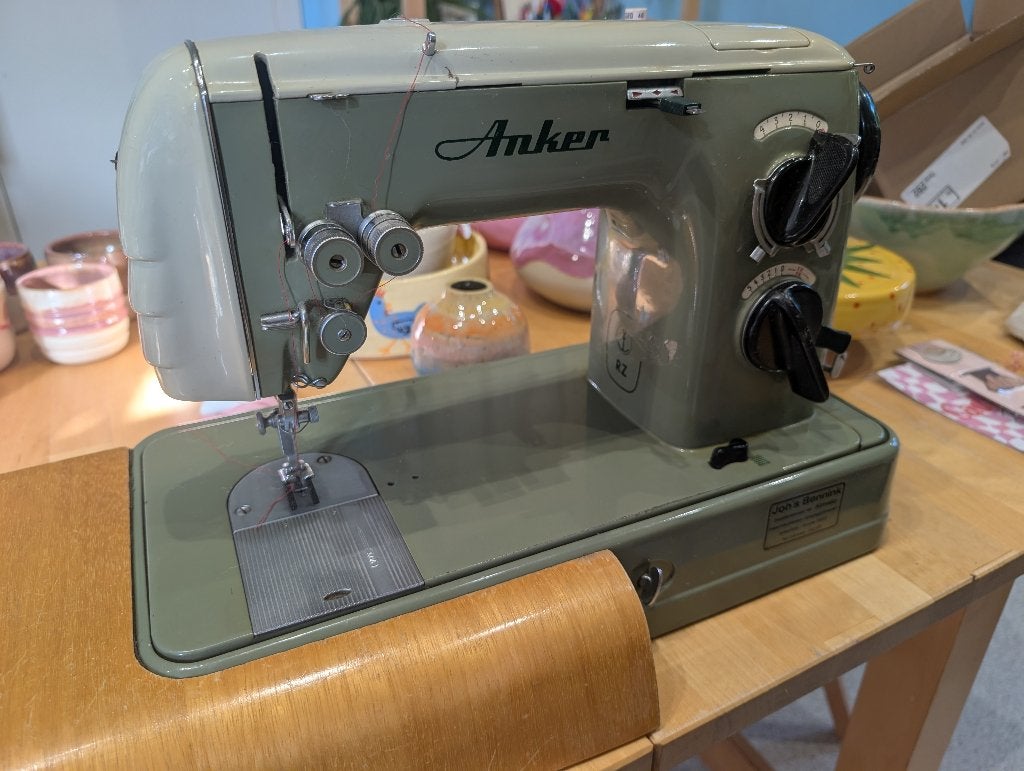 Vintage naaimachine Anker RZ, Hobby en Vrije tijd, Ophalen, Gebruikt, Naaimachine, Overige merken