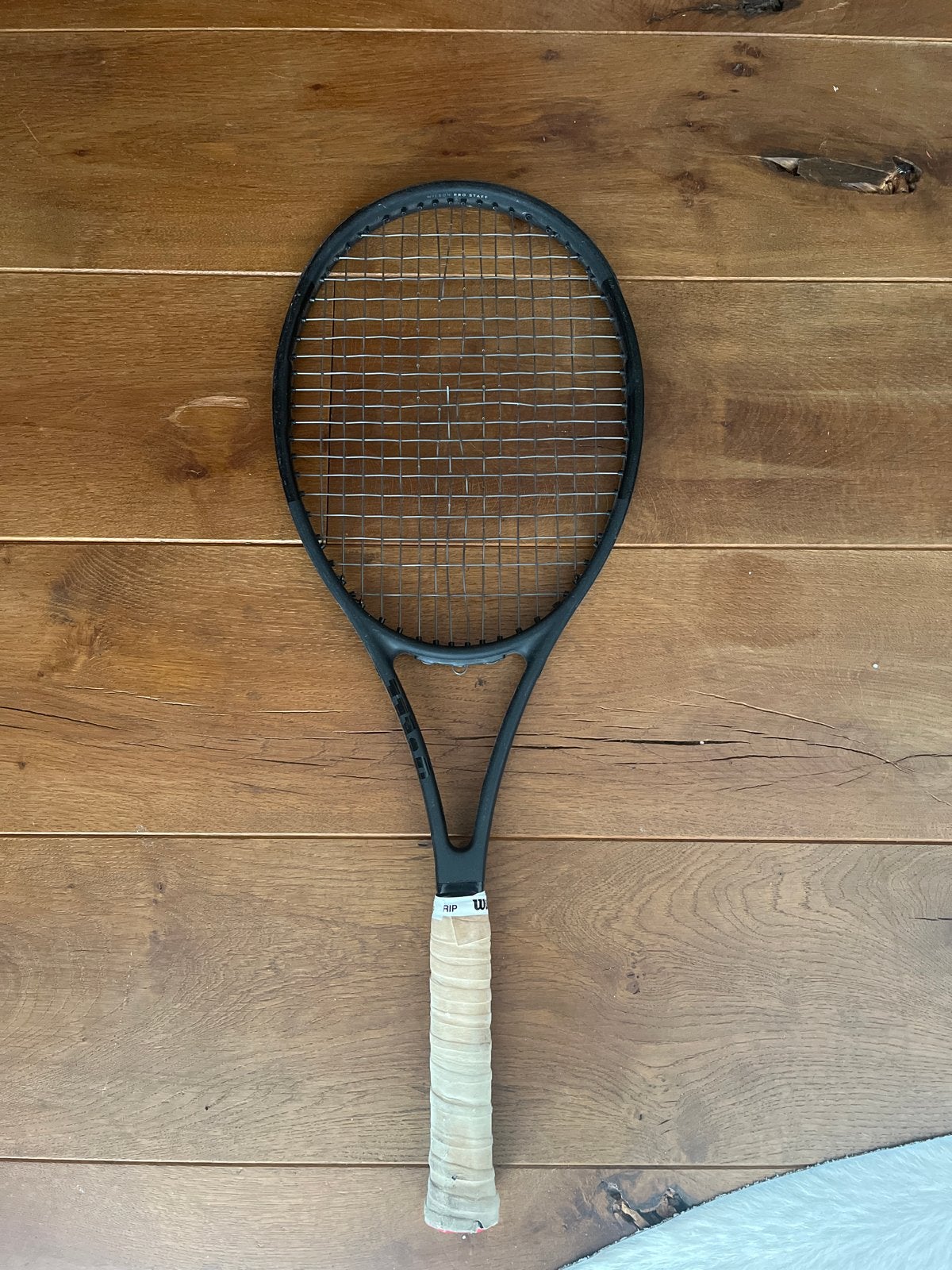 Wilson Pro Staff 97 v11.0 Tennisracket - Roger Federer, Sport en Fitness, Tennis, L4, Ophalen of Verzenden, Zo goed als nieuw