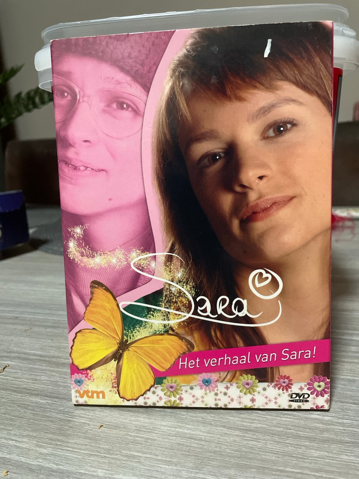 Sara: Het verhaal van Sara! DVD - VTM Serie, Alle leeftijden, Nederlands, Zo goed als nieuw, Complete serie