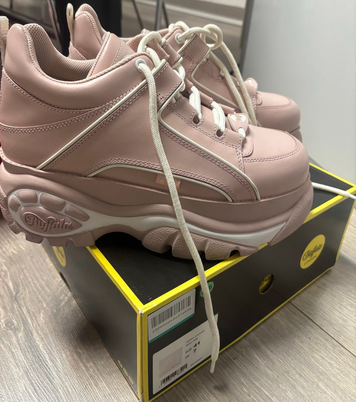 Buffalo London Classic Low Roze Sneakers Maat 41, Ophalen of Verzenden, Nieuw, Roze, Sneakers of Gympen