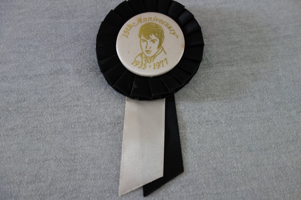 Elvis Presley herinnerings textiel roos., Ophalen of Verzenden, Zo goed als nieuw, Overige typen