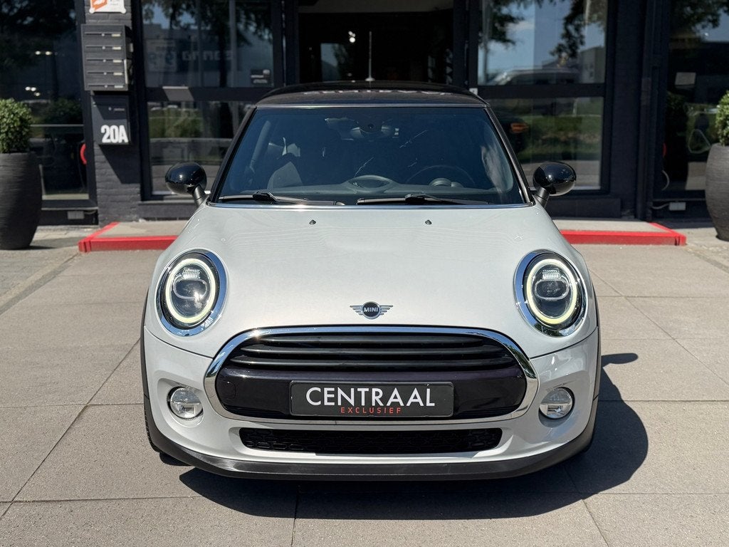 Mini 3-Deurs 1.5 Cooper Chili 136PK|Carplay|Keyless|Led|Spor, Voorwielaandrijving, 136 pk, Gebruikt, 4 stoelen