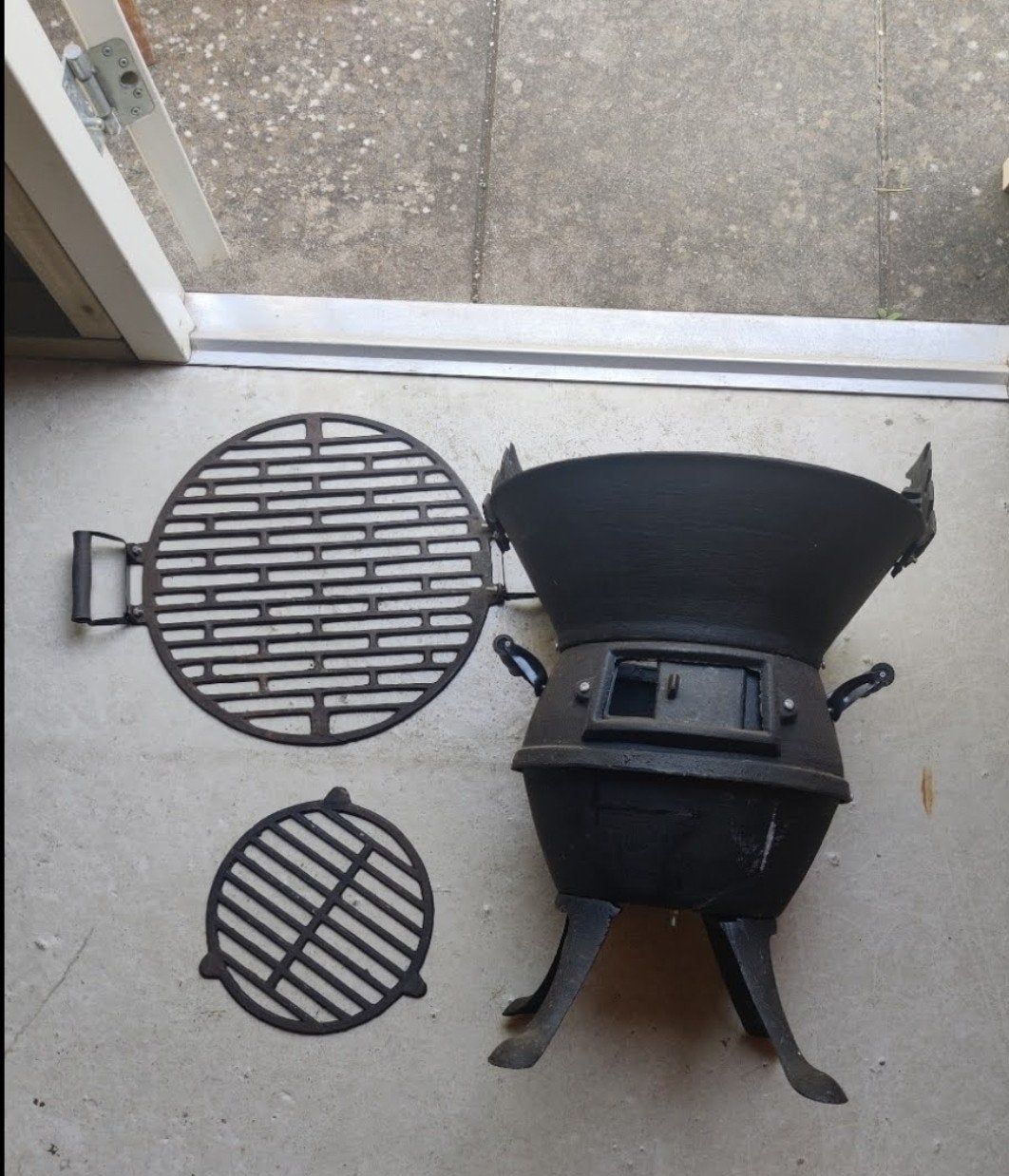 Stalen barbecue, Ophalen, Zo goed als nieuw