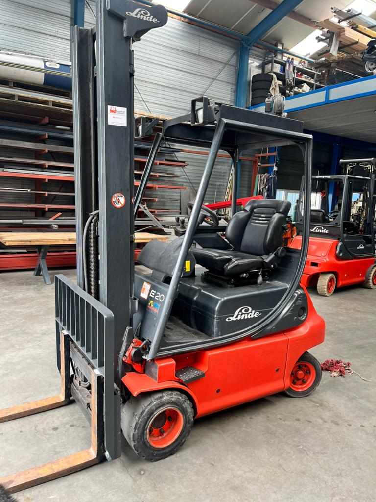 Linde E20 E25 en hoogwerker, Zakelijke goederen, 2000 tot 3000 kg, Ophalen, Elektrisch, Heftruck
