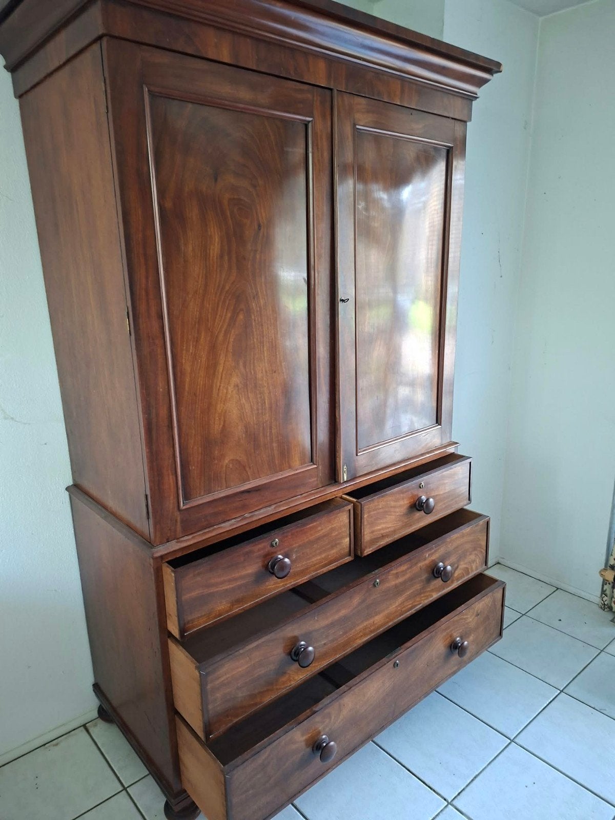 Antiek Engels Mahonie Kabinet met Laden, Ophalen