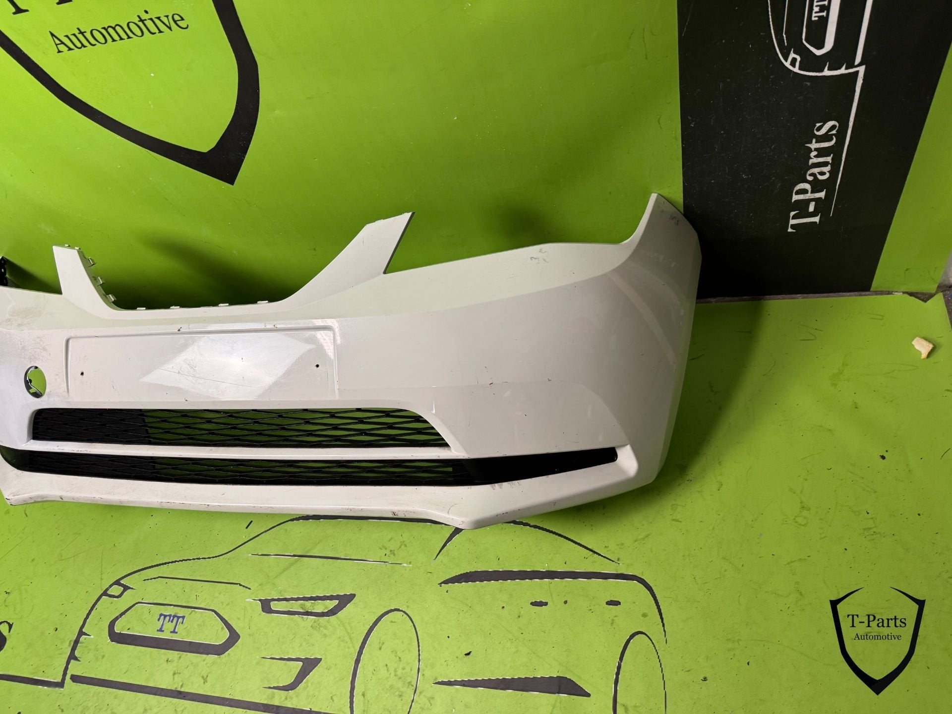 seat mii voorbumper bumper, Auto-onderdelen, Carrosserie en Plaatwerk, Gebruikt, Autovia A-2, Km 585 585
08760  Martorell, ES