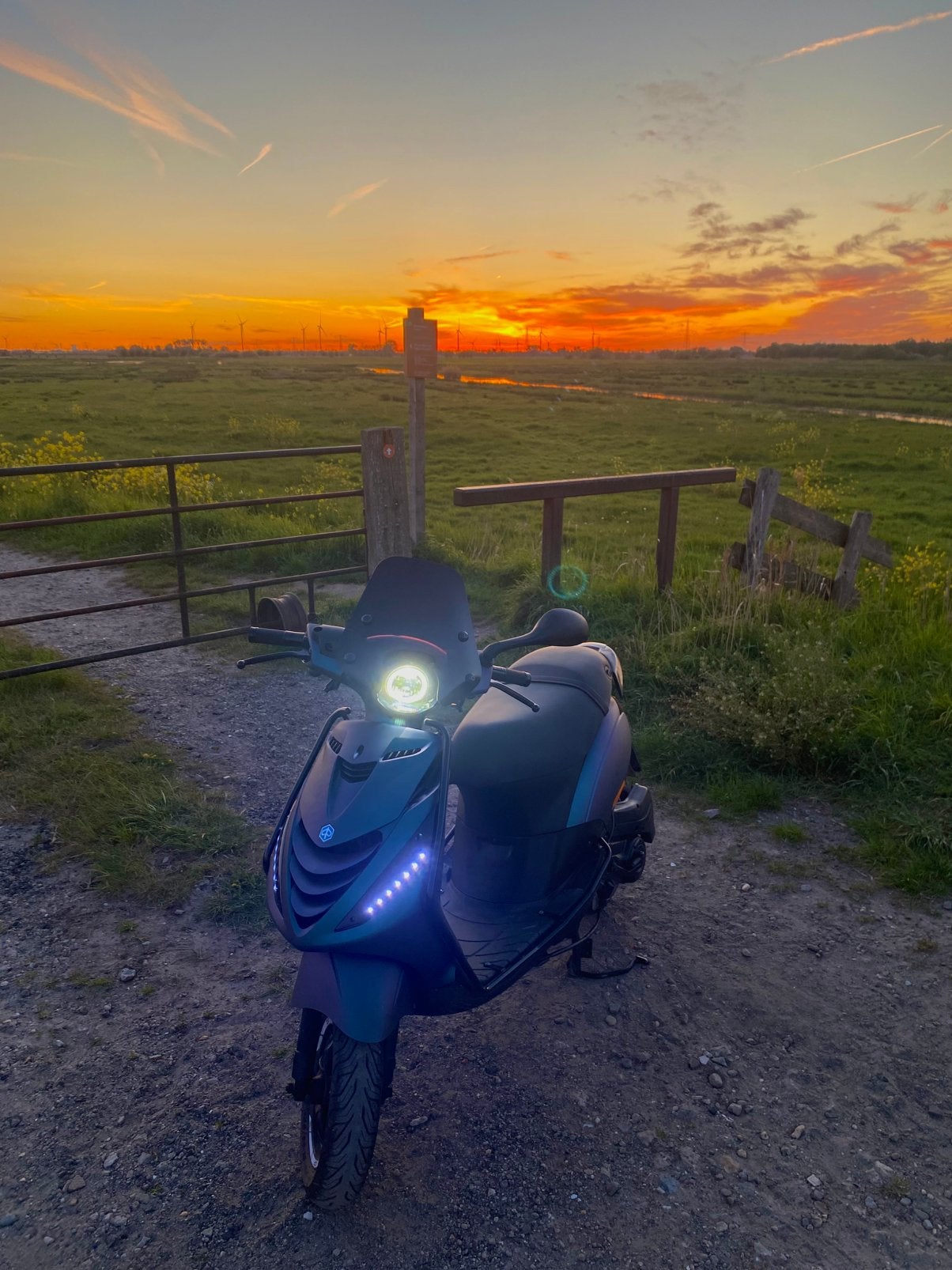 Nette piaggio zip 4t 50cc, Fietsen en Brommers, Scooters | Piaggio, Zo goed als nieuw, Zip, Benzine, Ophalen of Verzenden