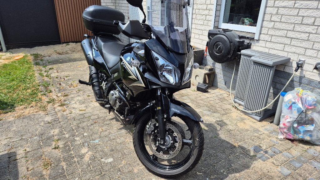 Suzuki V-Strom DL650 A Zwart | 2012 | 33.318km | Veel opties, Motoren, 2 cilinders, Occasion, Motorrijbewijs A, Particulier