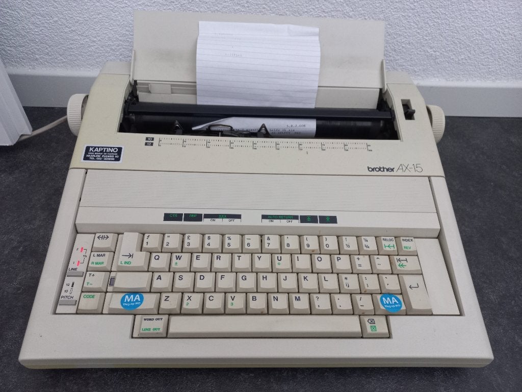 Brother Typemachine (electrisch), Ophalen, Zo goed als nieuw