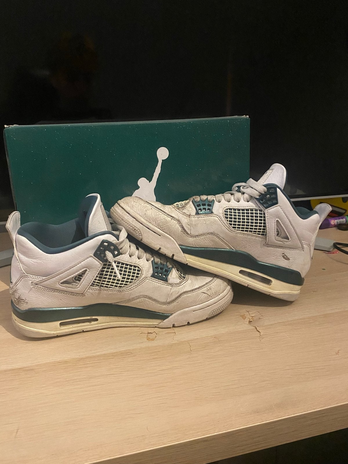 Nike Air Jordan 4 Retro 'Pine Green' - Maat 42.5, Ophalen of Verzenden, Gedragen, Wit, Sneakers of Gympen