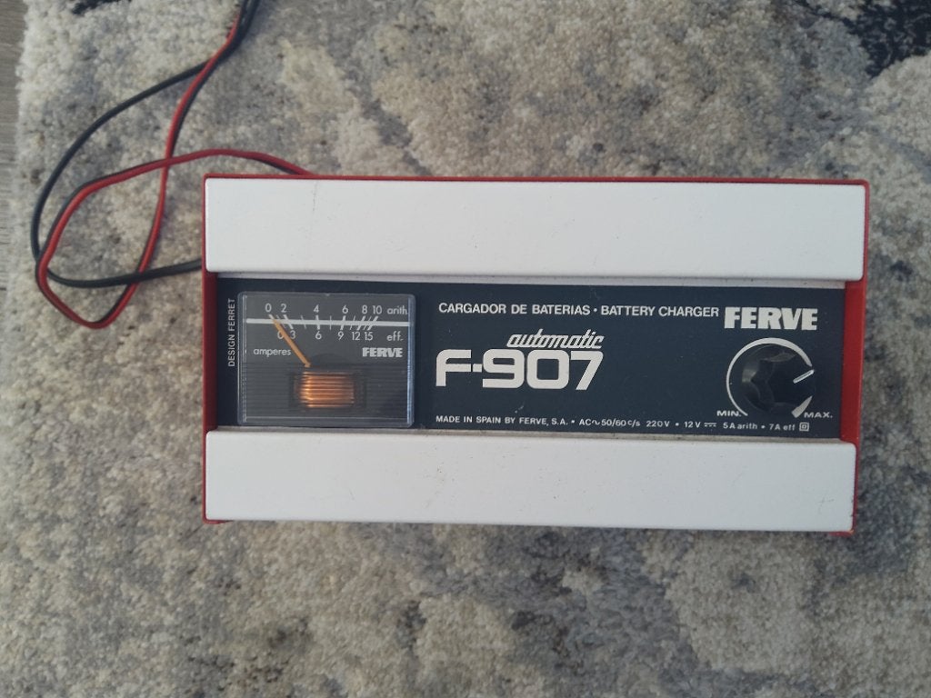 Acculader Ferve 907, Ophalen of Verzenden, Nieuw
