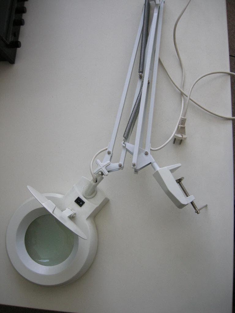 Loeplamp werklamp met klem - zgan, Hobby en Vrije tijd, Vergrootglazen, Loepen en Loeplampen, Ophalen, Zo goed als nieuw, Loeplamp