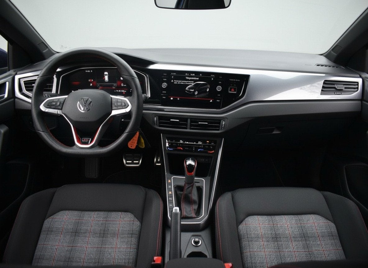 Volkswagen Polo GTI 2.0 TSI 210PK DSG STOELVERW VIRTUAL/IQ-L, Auto's, 15 km/l, Gebruikt, 4 cilinders, Zwart