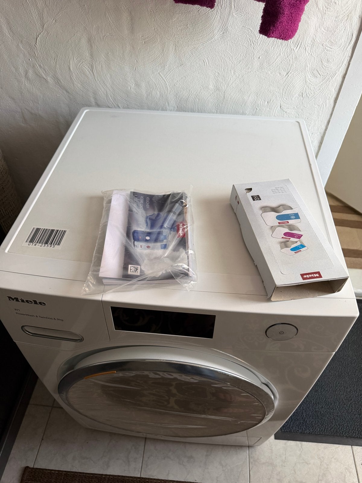 Miele W1 PowerWash & TwinDos 9kg Wasmachine - Nieuwstaat, Witgoed en Apparatuur, 1200 tot 1600 toeren, 8 tot 10 kg, Ophalen of Verzenden