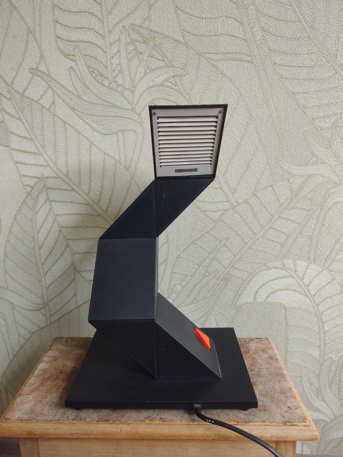 Iconische postmoderne Zig Zag tafellamp, Huis en Inrichting, Bureaulamp, Gebruikt, Overige merken, Overige fittingen