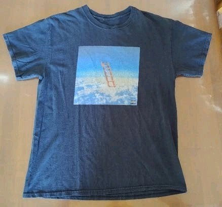 T-shirt rapper Travis Scott - highest on the Moon - maat L, Ophalen of Verzenden, Gebruikt, Kleding
