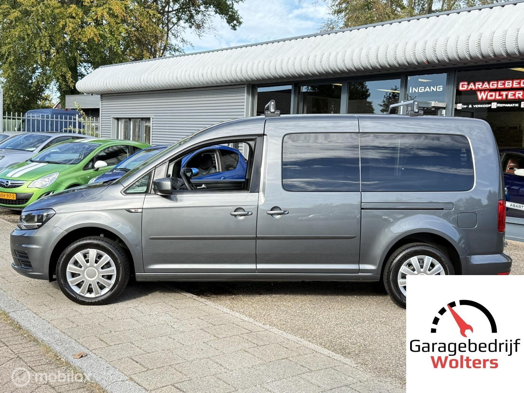 Volkswagen Caddy Maxi 1.4 TSI 7 PERSOONS AIRCO TREKHAAK, Auto's, Voorwielaandrijving, Gebruikt, Zwart, 4 cilinders