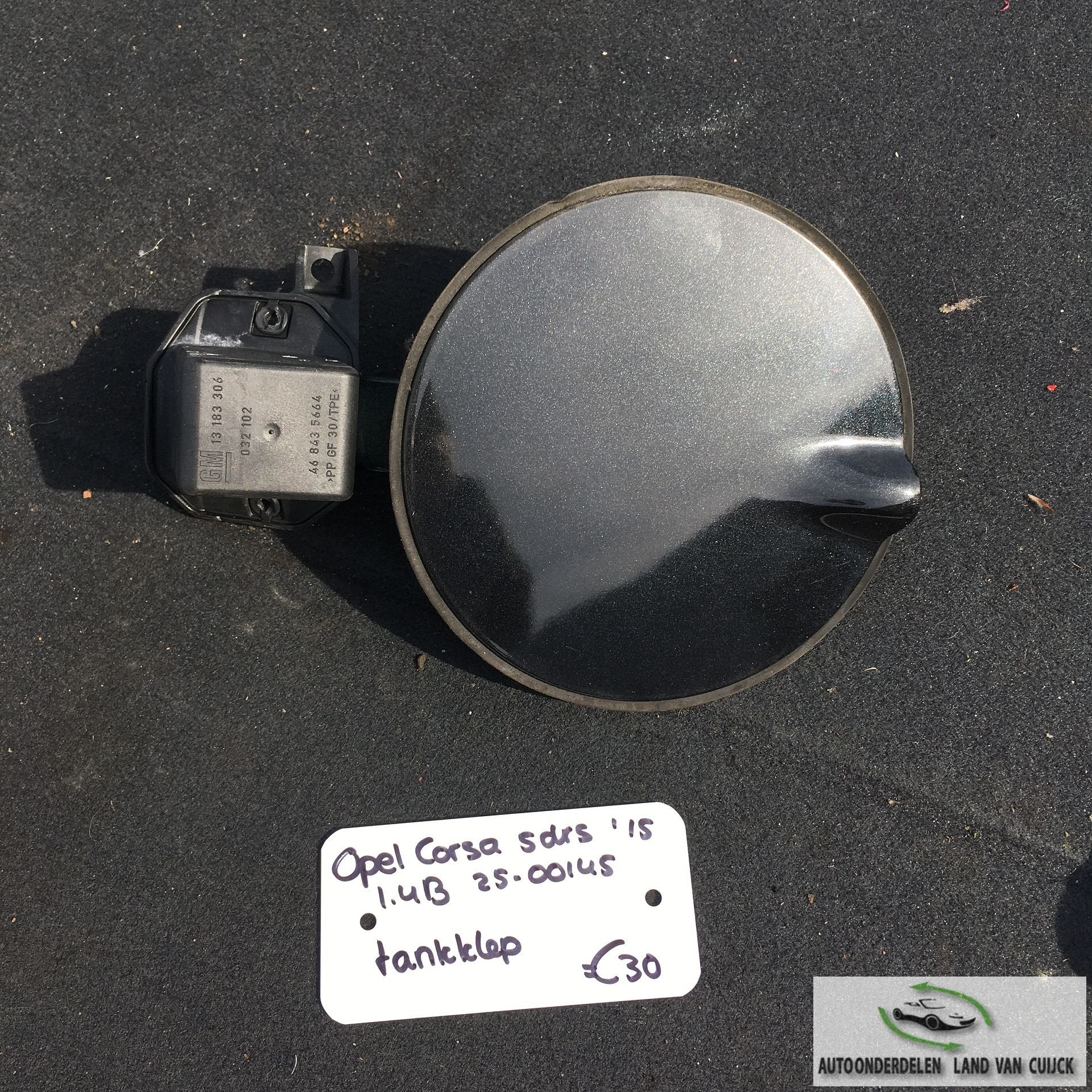 Opel Corsa E 5 drs 1.4B 2500145 2015  Tankklep, Gebruikt, -, Deur, -