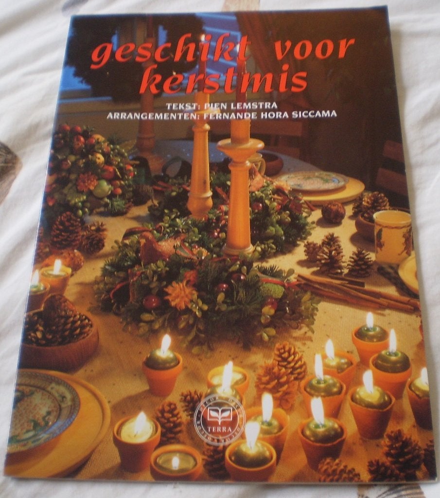 Geschikt voor Kerstmis - Pien Lemstra Fernande Hora siccama, Bloemschikken, Groendecoratie, Nieuw, Ophalen of Verzenden, Pien Lemstra