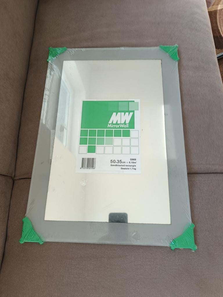 Nieuwe MirrorWall spiegel 50x35cm, Ophalen of Verzenden