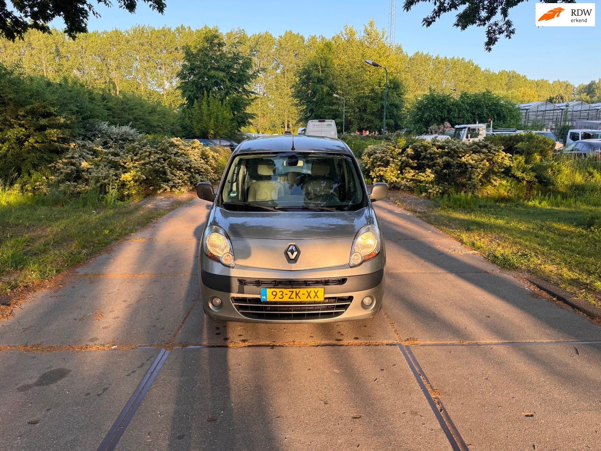 Renault Kangoo Family 1.6-16V Expression GAZ.Airco.Airco, Auto's, Gebruikt, 4 cilinders, Origineel Nederlands, Bedrijf