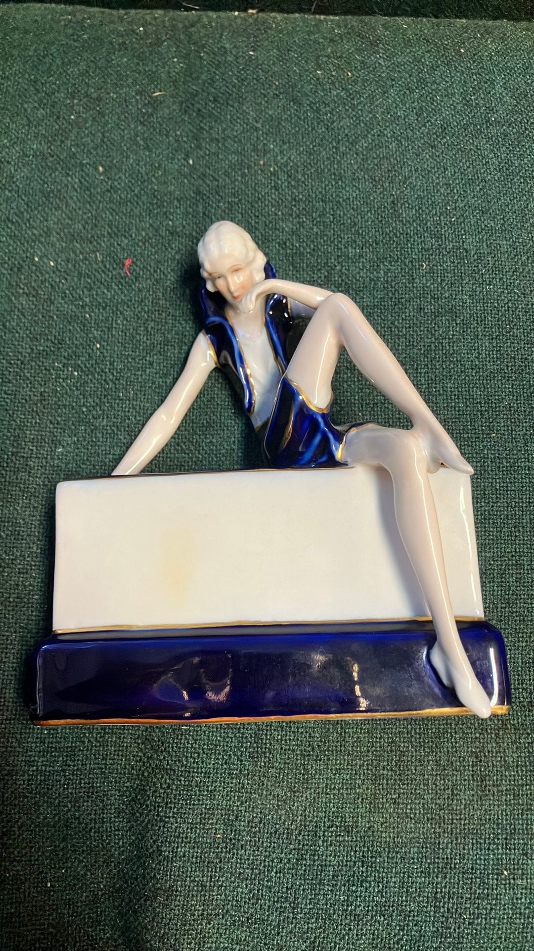 Meissen style beeldje porcelein, Ophalen of Verzenden, Zo goed als nieuw, Mens
