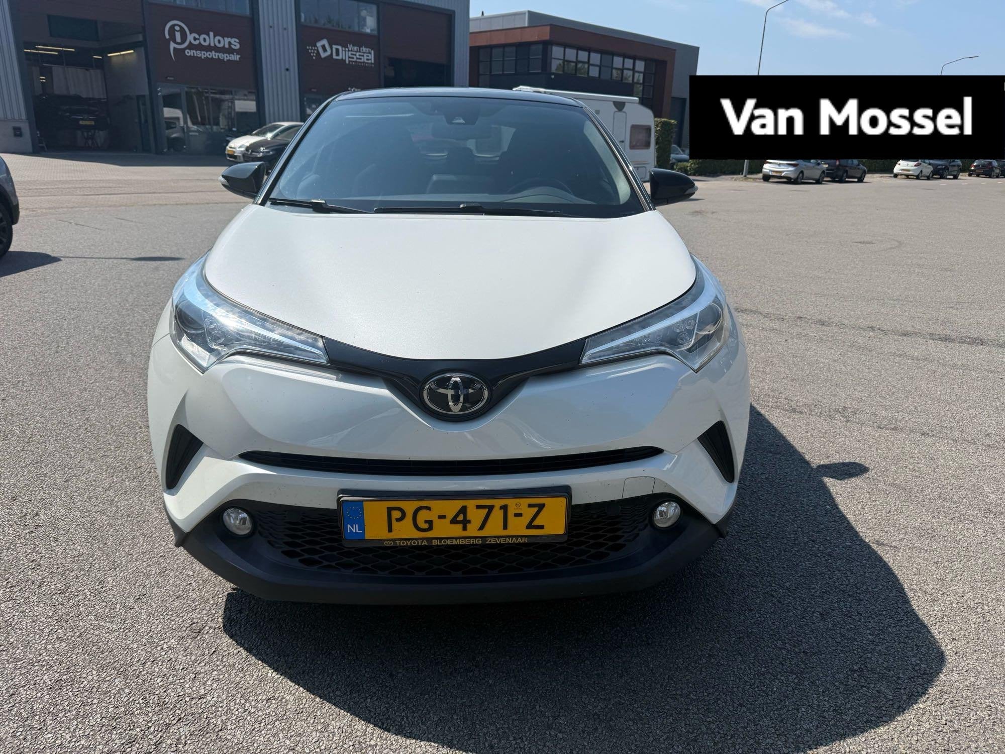 Toyota C-HR 1.2 Bi-Tone 116 PK, Auto's, Voorwielaandrijving, 12 maanden, Stof, Gebruikt