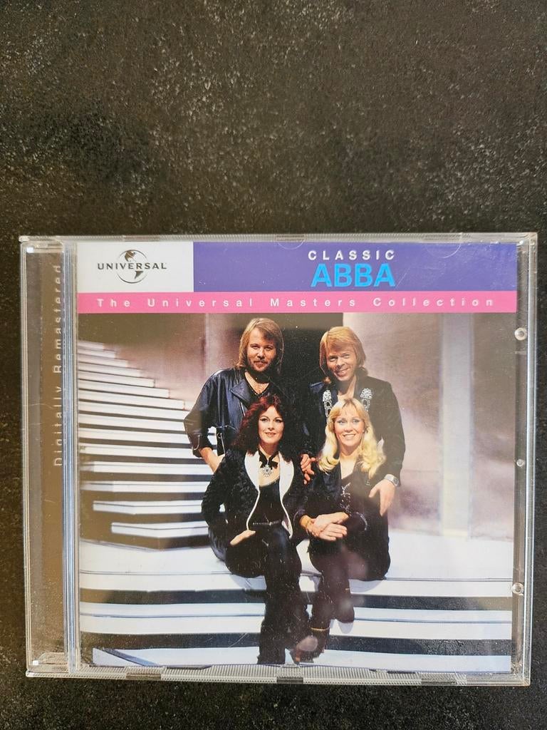 ABBA - The Universal Masters collection, Ophalen of Verzenden, Zo goed als nieuw