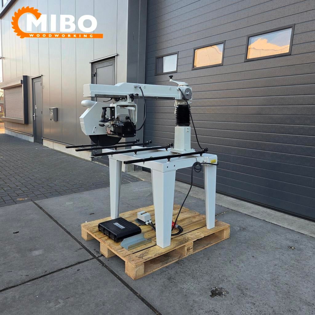 Afkortzaag radiaalzaag zaagmachine ** SCM rs650, Doe-het-zelf en Verbouw, Gereedschap | Zaagmachines, 70 mm of meer, Ophalen of Verzenden