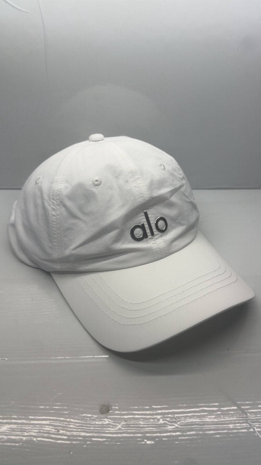 Alo pet wit, Kleding | Heren, Ophalen of Verzenden, Zo goed als nieuw